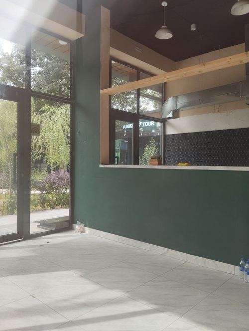 Катартал, ЗАГС, 35м², вдоль дороги, под любой бизнес (вино, водка)