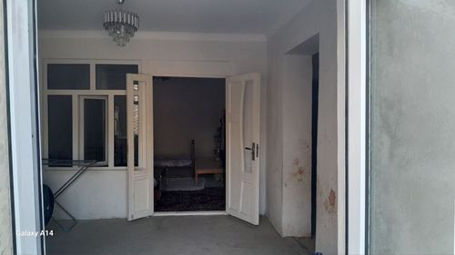 4-xonali uy, 180 m²