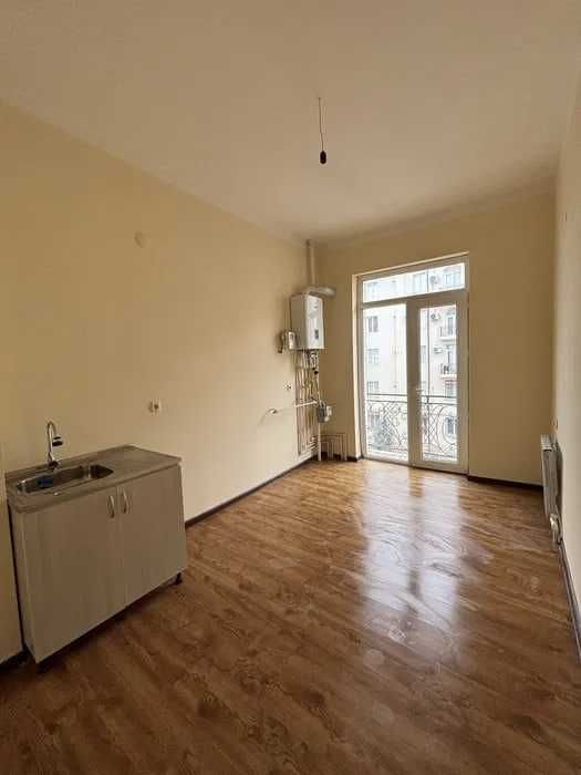 2-xonali kvartira, 50 m², 3/5 qavat, Toshkent, Shayxontohur tumani, sotuvga