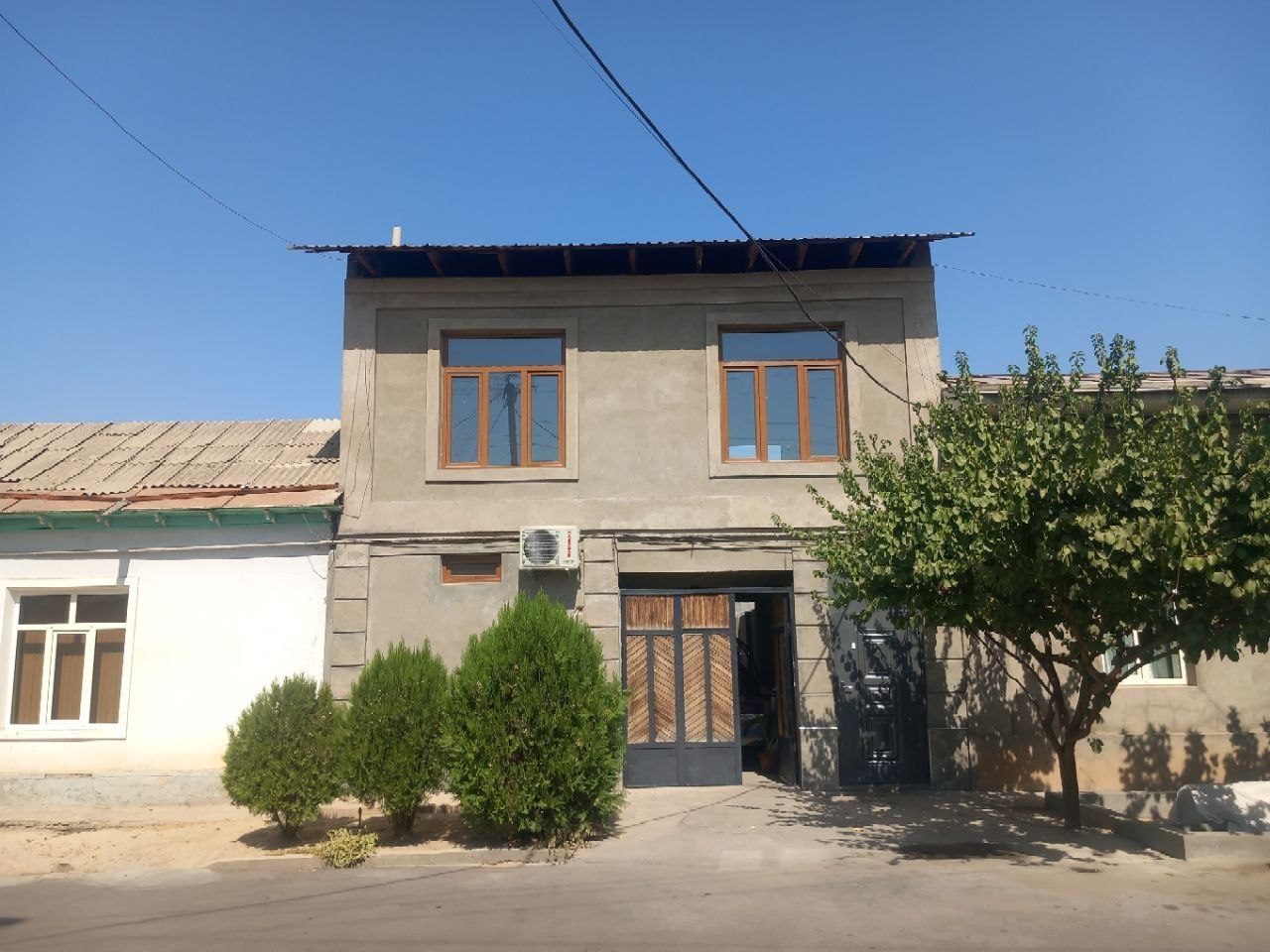 5-комнатный дом, 100 м², Ташкент, Алмазарский район, на продажу