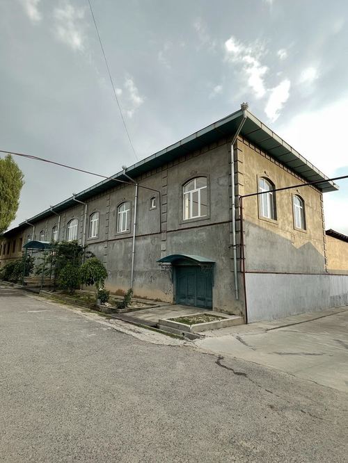 15-xonali uy, 10 m²