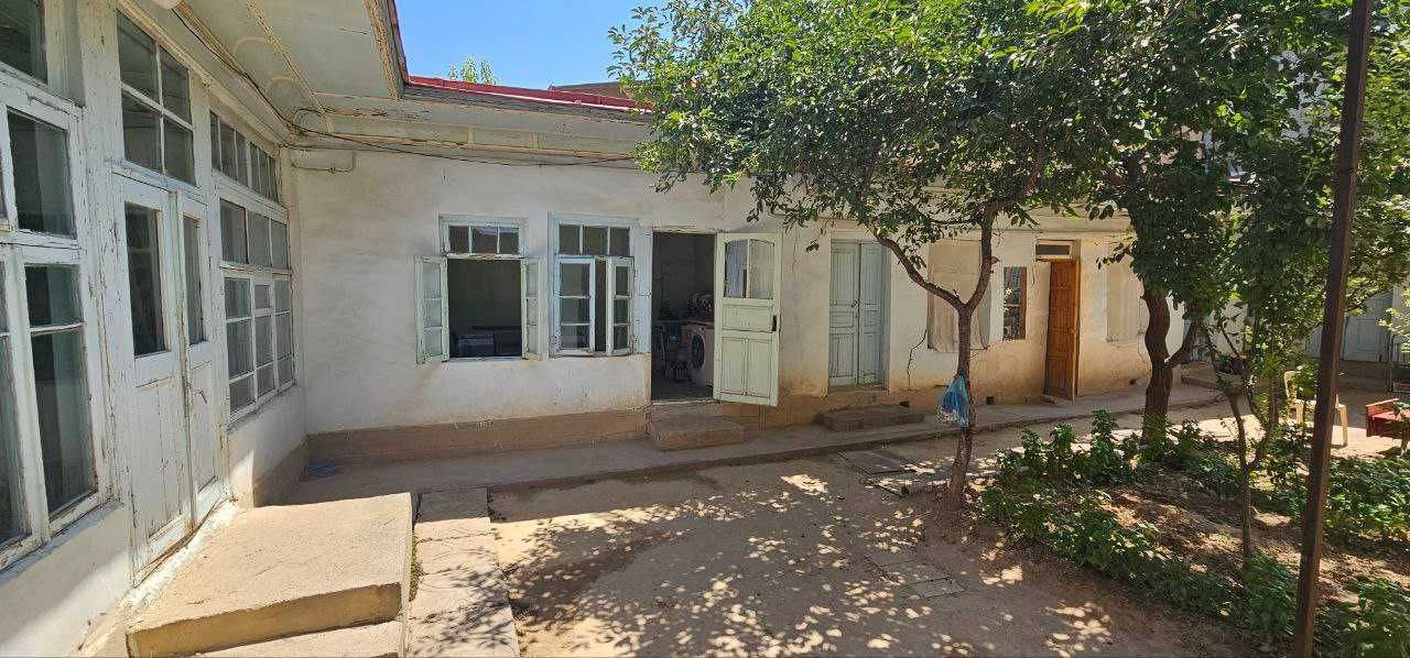 4-комнатный дом, 280 м², Ташкент, Чиланзарский район, на продажу
