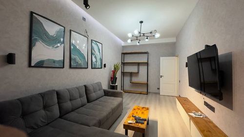 4-комнатная квартира, 140 м²