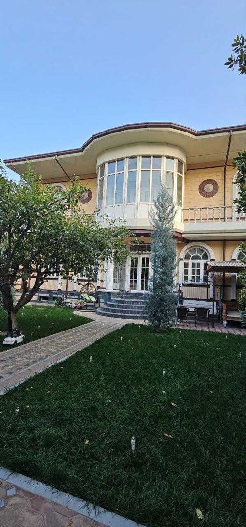 6-xonali uy, 600 m²