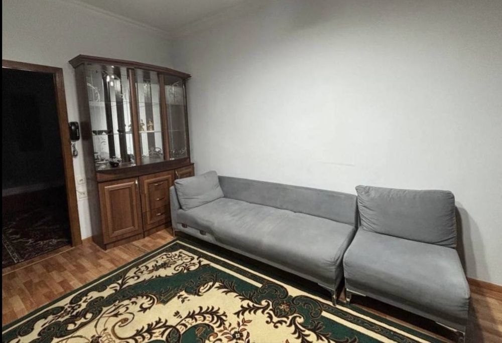 3-комнатная квартира, 70 м², 2 эт, Ташкент, Чиланзарский район, в аренду