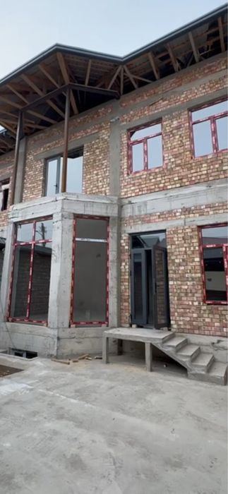 6-комнатный дом, 300 м²