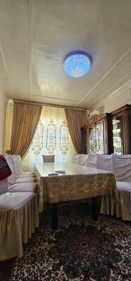 6-комнатный дом, 350 м²