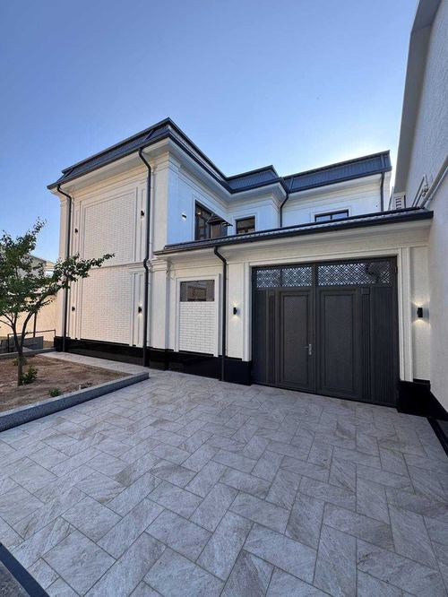 5-комнатный дом, 270 м²
