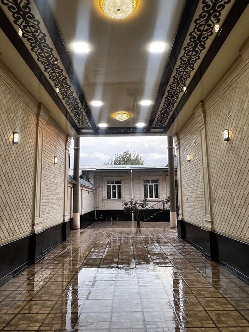 8-комнатный дом, 1 м²
