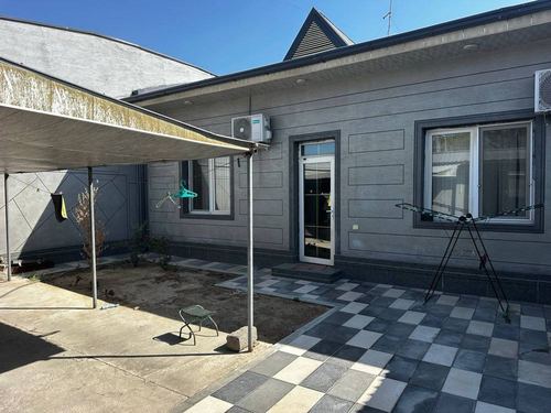 4-xonali uy, 100 m²