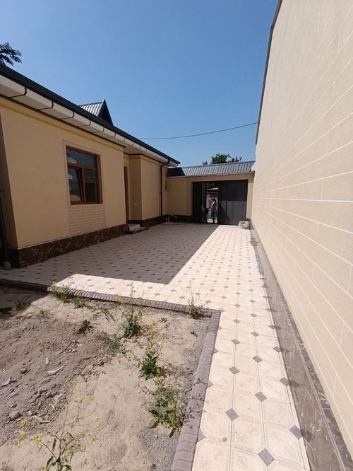 4-xonali uy, 220 m²