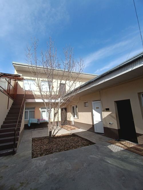 5-xonali uy, 180 m²