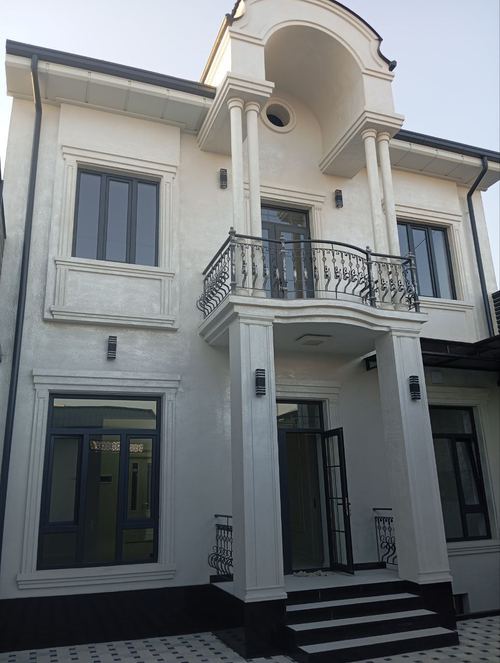 5-комнатный дом, 300 м²