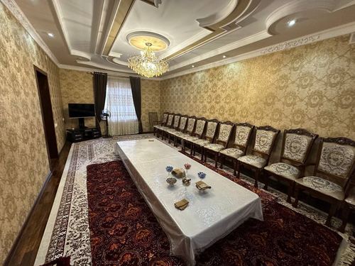 6-комнатный дом, 400 м²