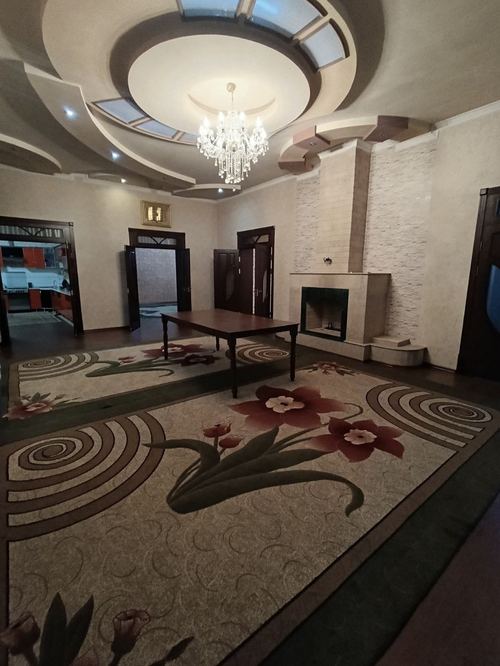 10-комнатный дом, 500 м²