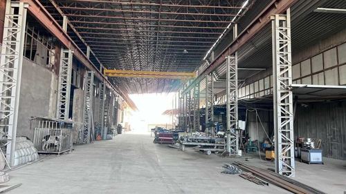 Продаётся 3 700 м². производственная база.