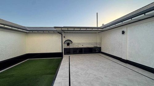 11-xonali uy, 500 m²