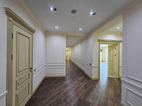 4-комнатная квартира, 217 м²