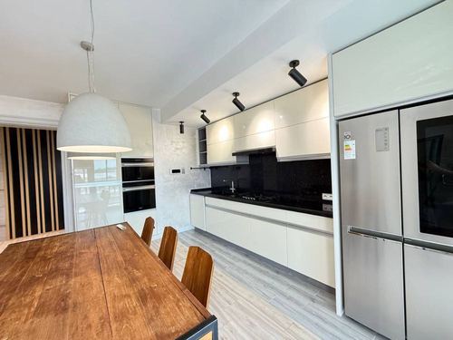 4-комнатная квартира, 162 м²