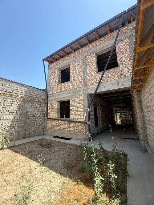 5-комнатный дом, 300 м²