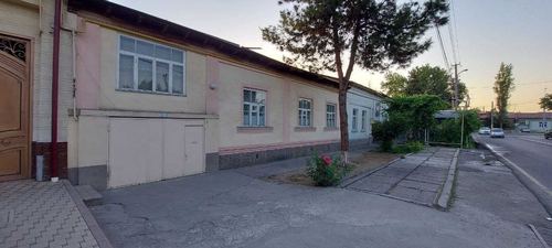 4-xonali uy, 496 m²