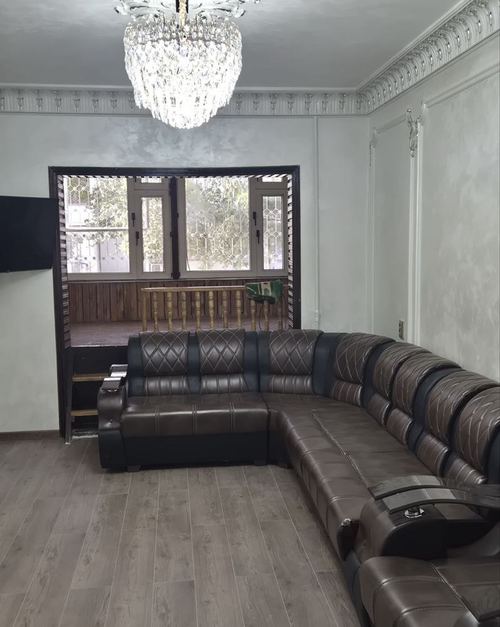 4-xonali kvartira, 120 m²
