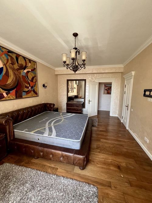3-комнатная квартира, 130 м²