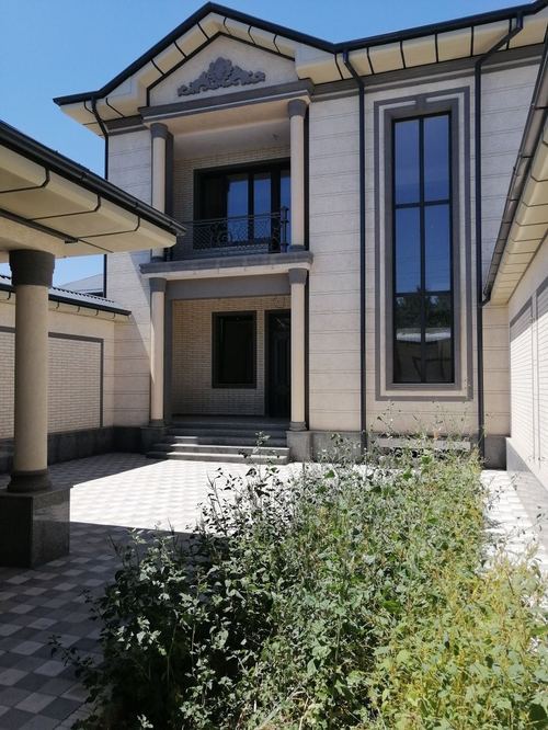 4-комнатный дом, 320 м²