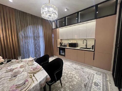3-комнатная квартира, 84 м²