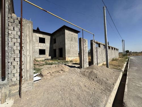 5-комнатный дом, 235 м²