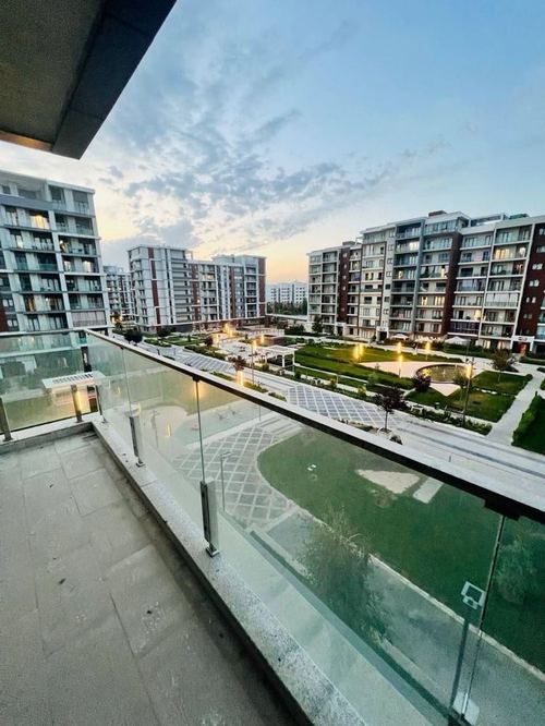 4-комнатная квартира, 140 м²