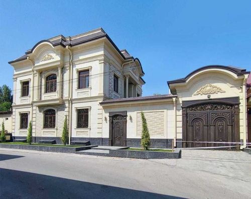 6-xonali uy, 390 m²