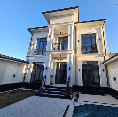 5-room house, 450 m²