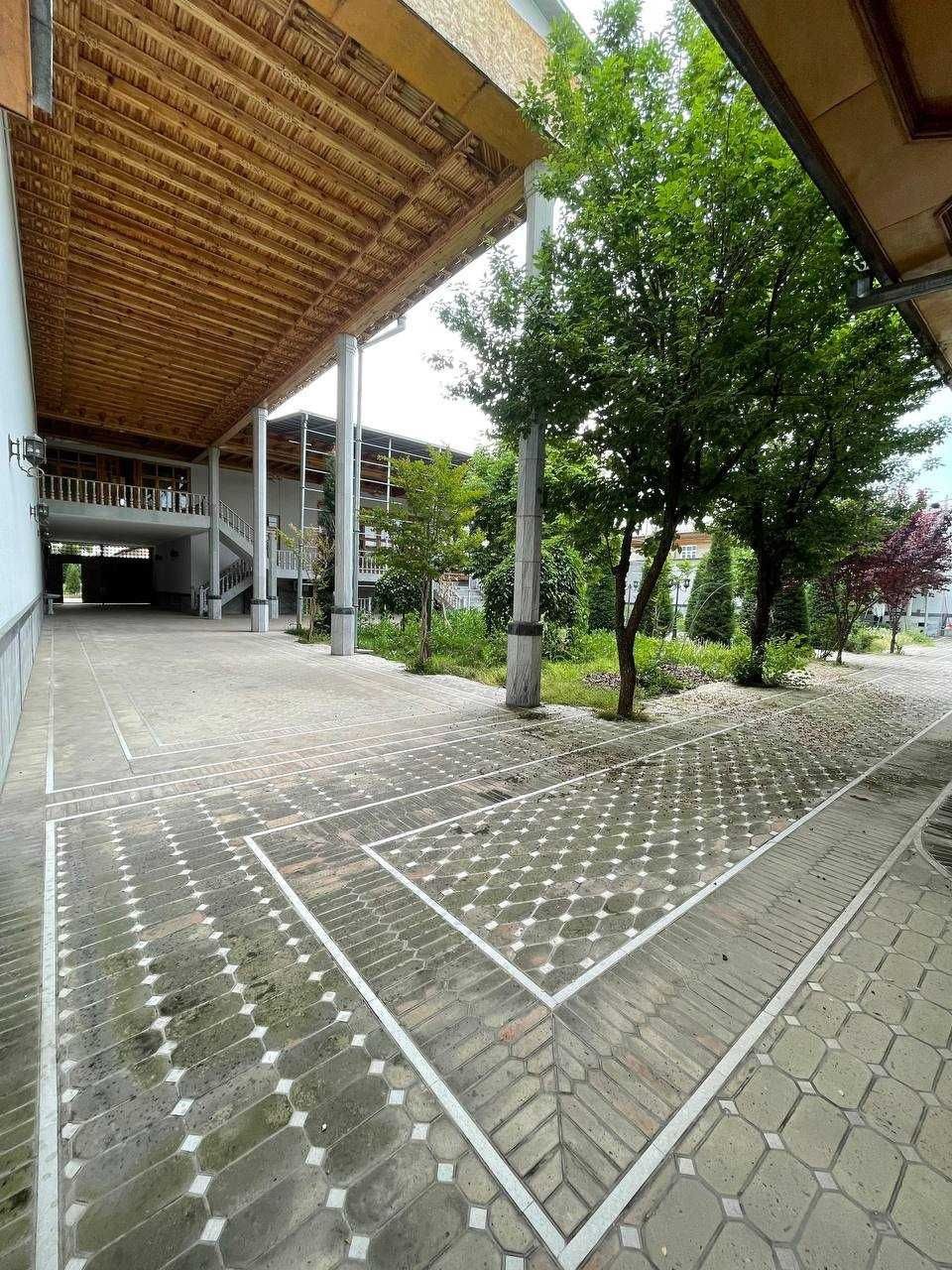 8-комнатный дом, 1400 м², Ташкент, Шайхантахурский район, на продажу
