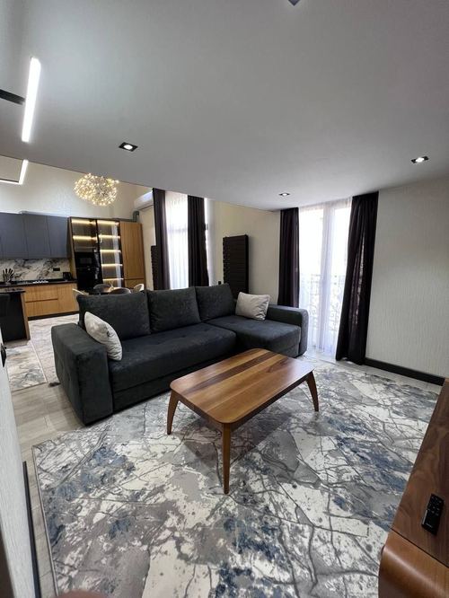 2-комнатная квартира, 57 м²