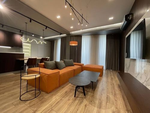 3-комнатная квартира, 130 м²