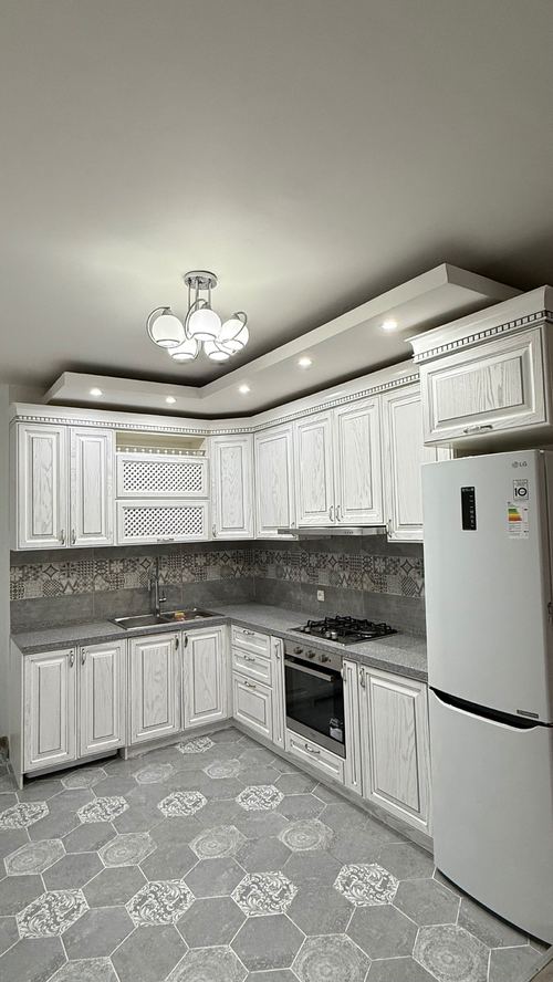 4-room apartment, 182 m²