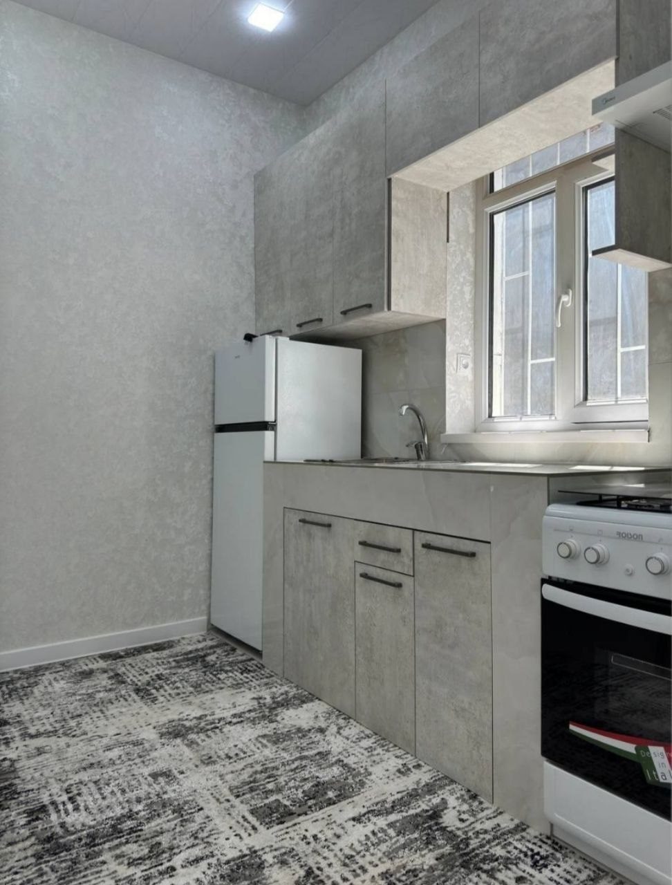 2-комнатная квартира, 50 м², 1 эт, Ташкент, Мирабадский район, в аренду