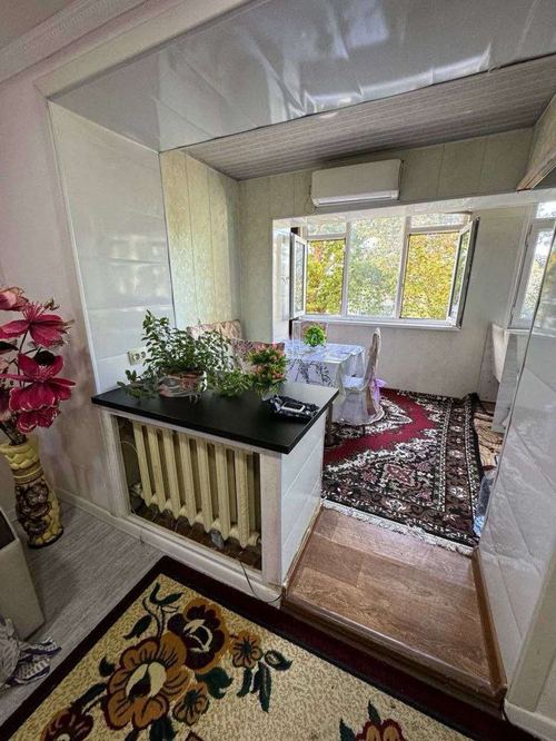 2-xonali kvartira, 222 m²