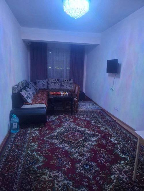 2-xonali kvartira, 70 m²