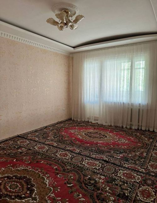 2-xonali kvartira, 70 m²