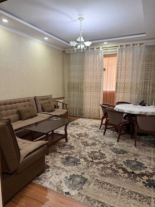 2-комнатная квартира, 60 м²