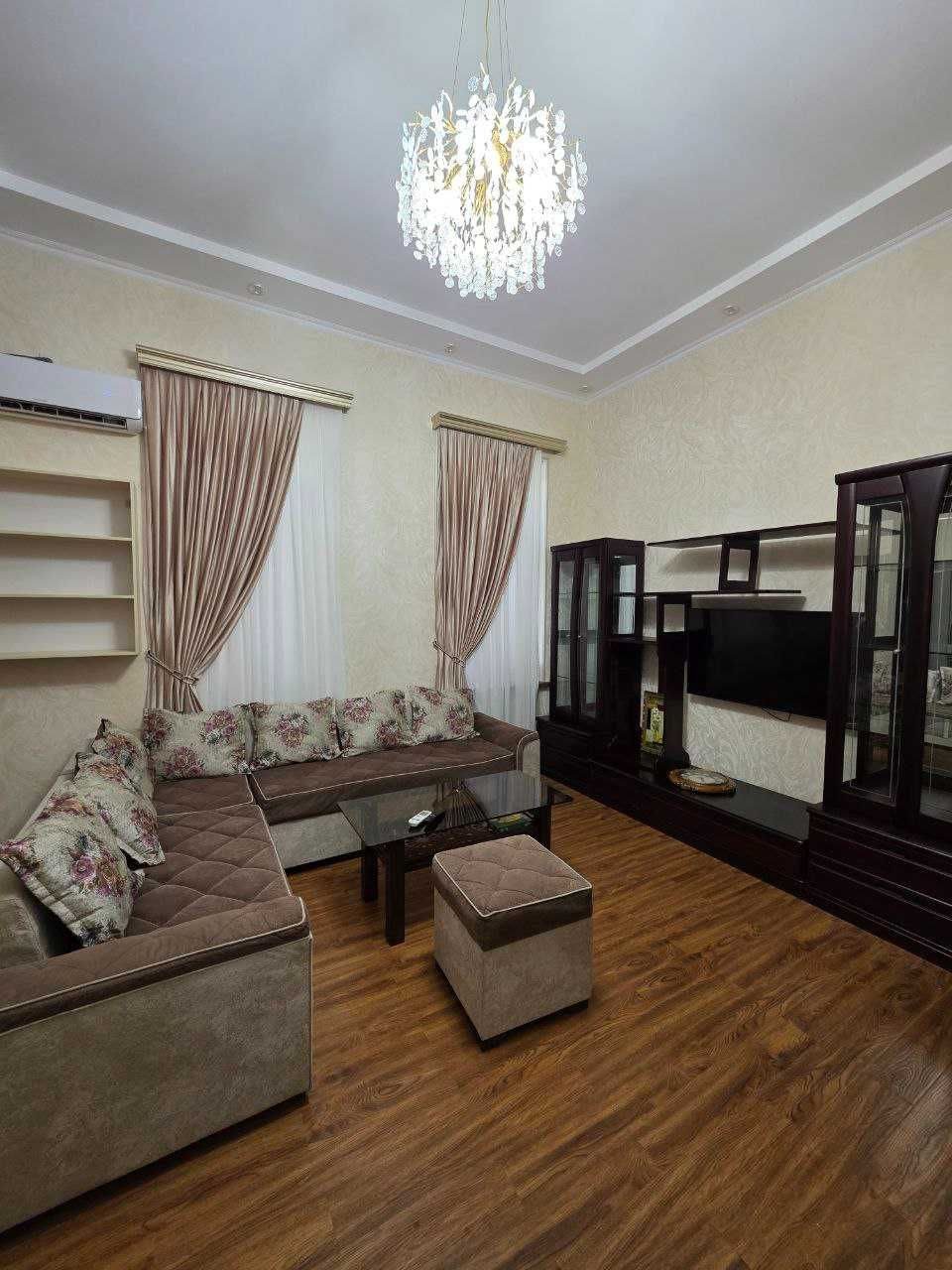 2-комнатная квартира, 50 м², 3 эт, Ташкент, Мирзо-Улугбекский район, в аренду