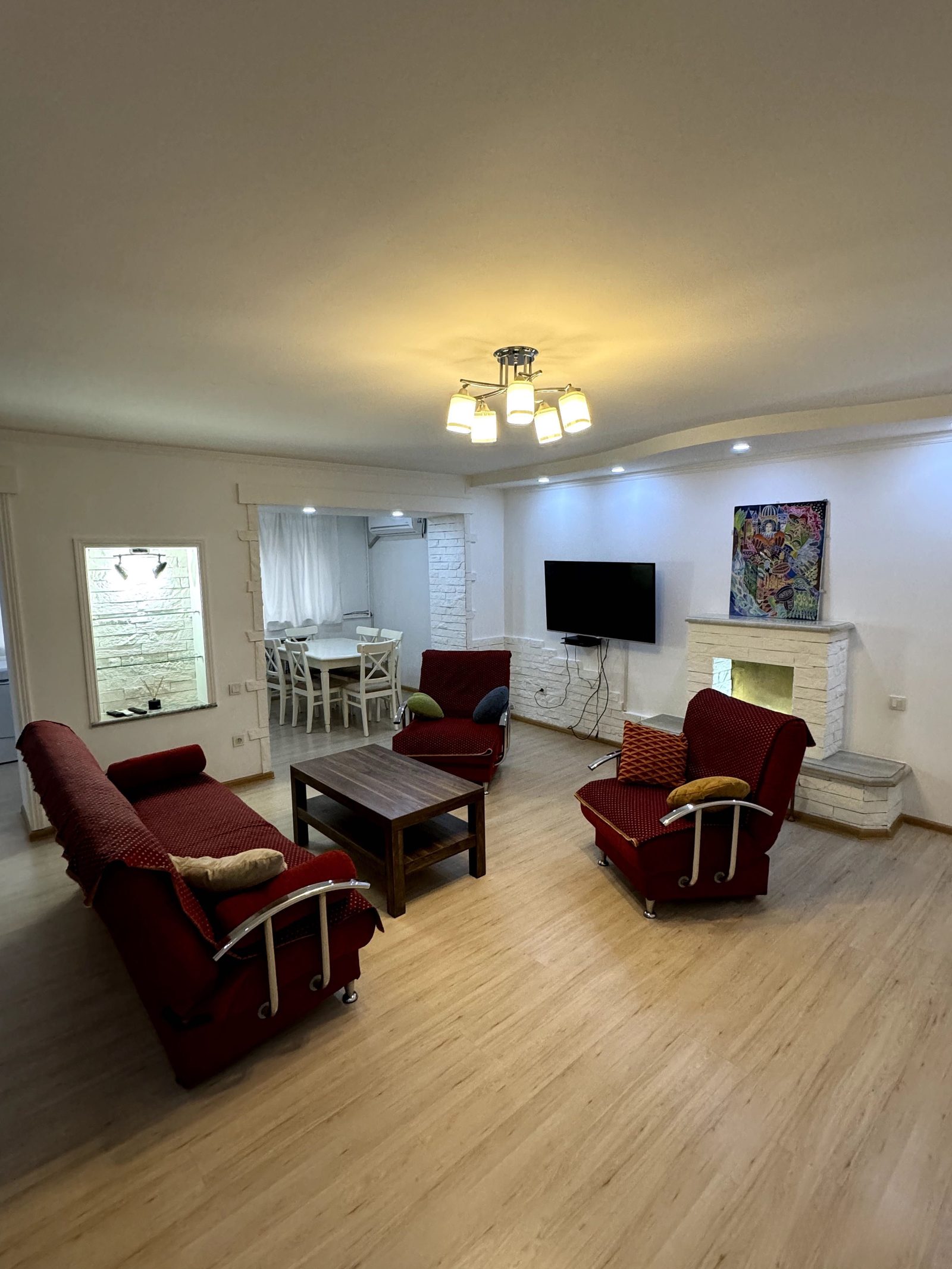 3-комнатная квартира, 78 м², 2 эт, Ташкент, Мирзо-Улугбекский район, в аренду