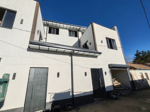 6-xonali uy, 305 m²