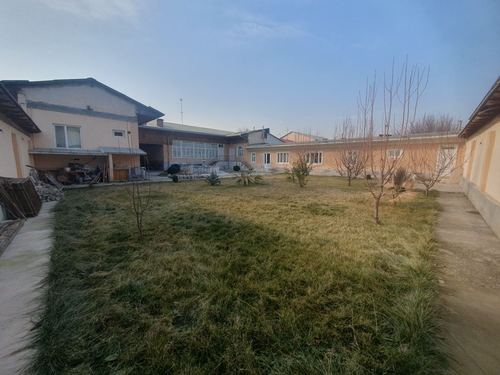 8-room house, 550 m²
