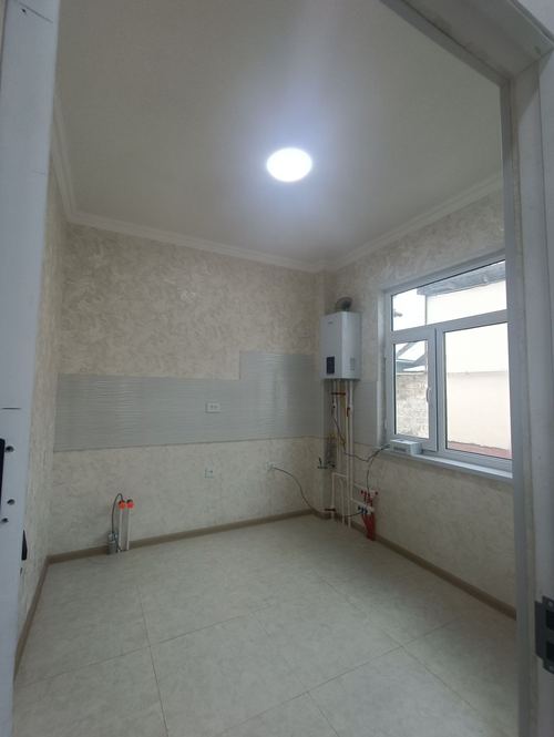 1-xonali uy, 36 m²