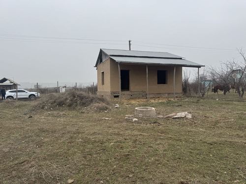 2-room dacha, 600 m²