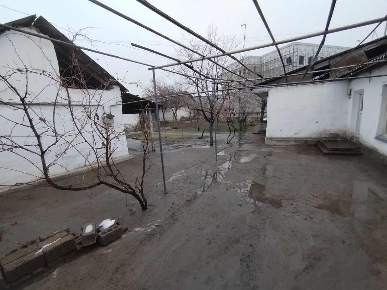 8-room house part, 960 m², Tashkent, Yashnabad District, for sale