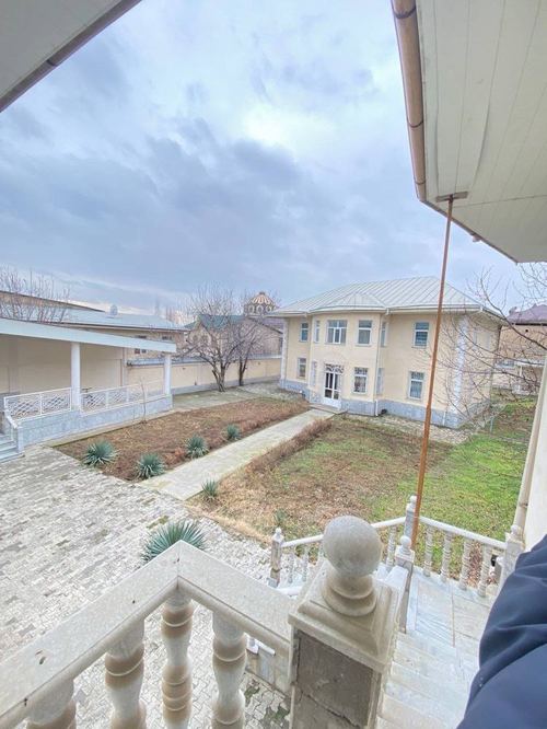 6-room house, 1674 m²